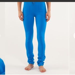 Lululemon skinny will pant sz 6